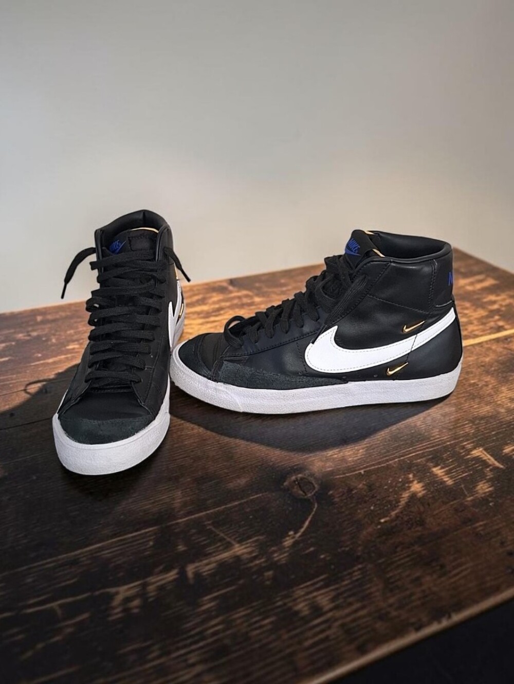 Nike Blazer 77' High Top Lace Up Sneakers Black/White/Royal